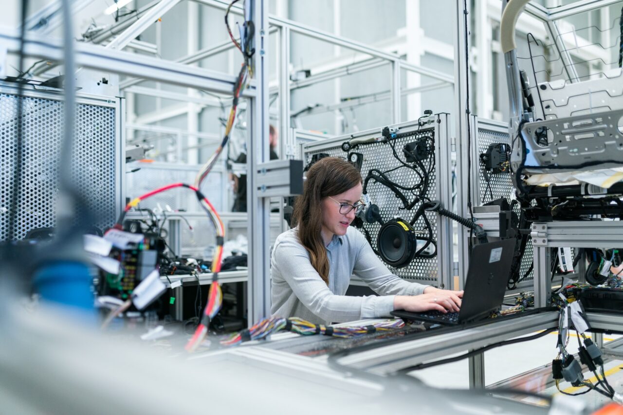 engineering recruitment, Today’s engineering labour market requires companies to take a more active approach